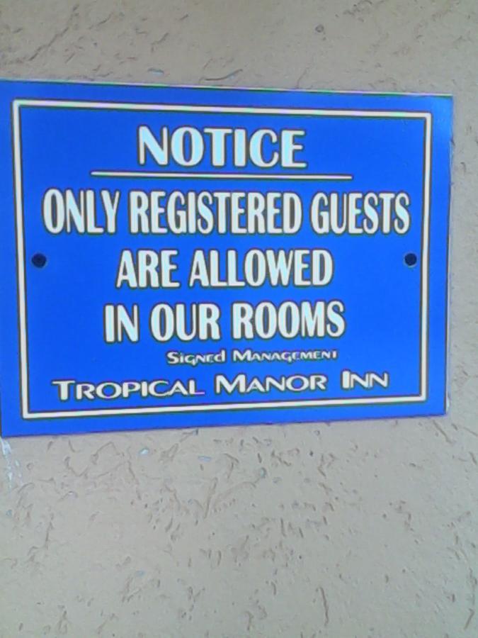 Tropical Manor Inn Half-Way-Tree Kingston Ngoại thất bức ảnh